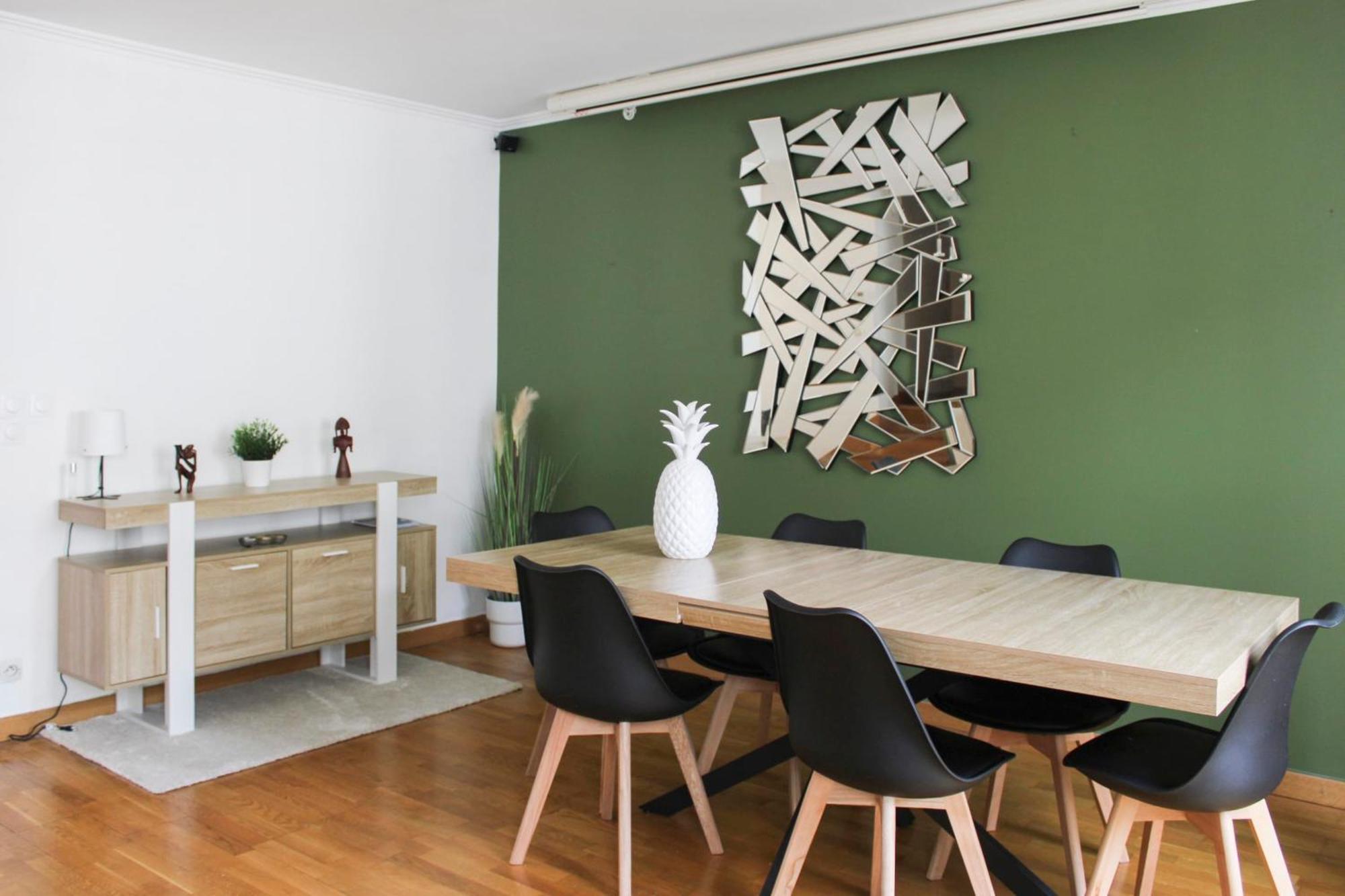 Apartment Spacious Duplex In The Heart Of Paris